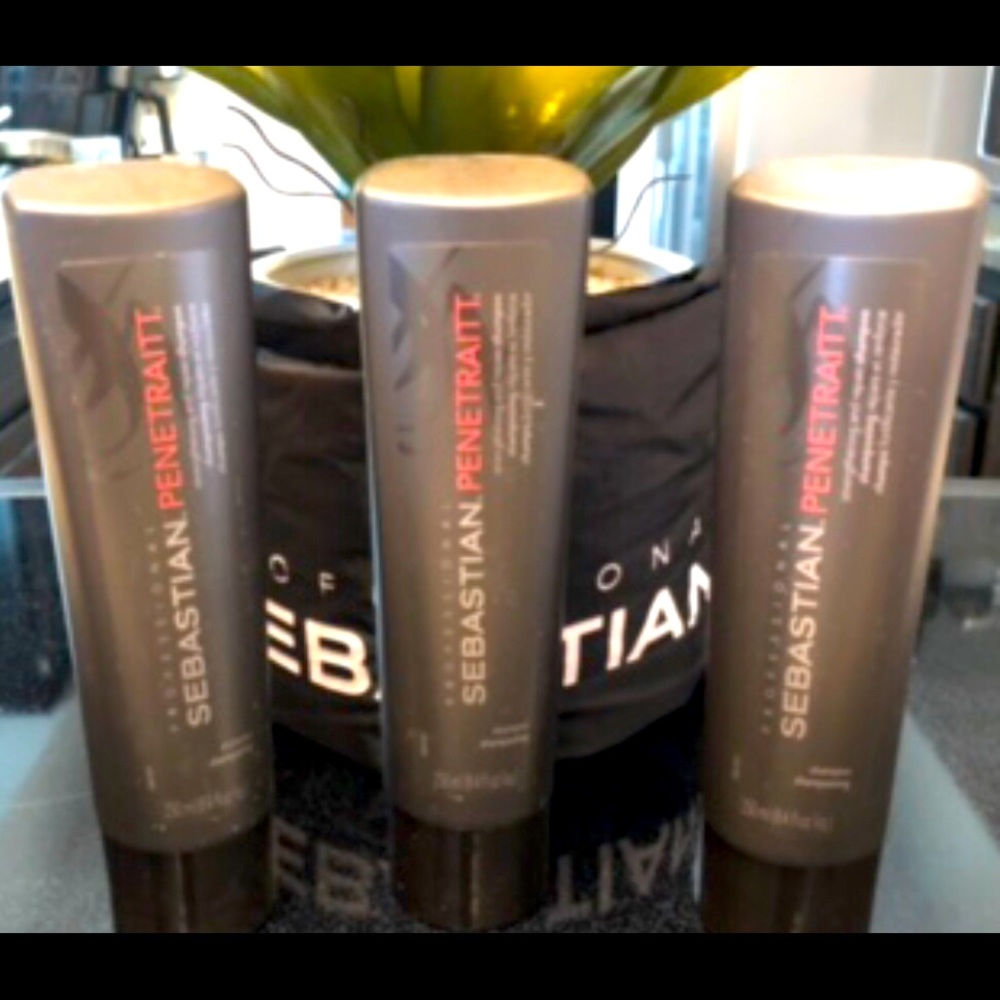 3 Sebastian Penetraitt Shampoo